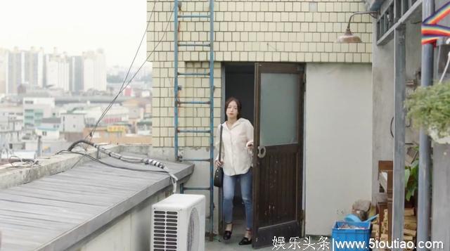 别再被韩剧里男女主住的屋塔房骗了！看完它的真实模样，差距太大