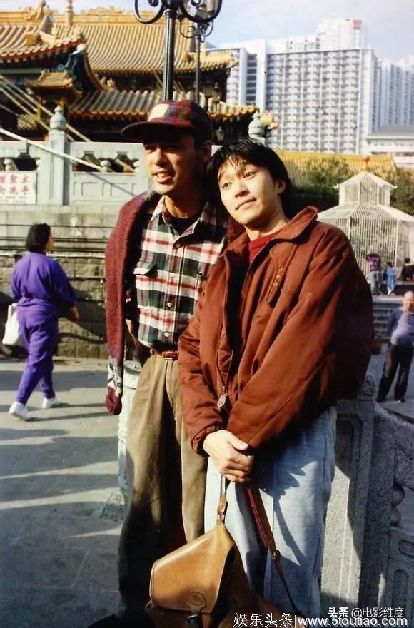 66岁钟镇涛婚姻坎坷,前妻败光2亿家产,如今娶小19岁娇妻很幸福