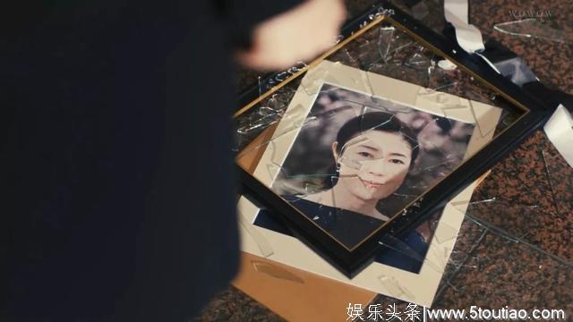 日剧《恶毒女儿·圣洁母亲》：母亲和女儿谁更恶毒？