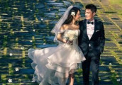 霍如夫妇素颜出街, “宠妻狂魔”霍建华寸步不离 疑似又有小宝宝?