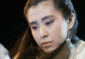 王祖贤近照曝光轻拨乌黑秀发 “聂小倩”仙气又空灵