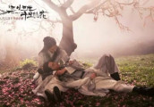 高圆圆和赵又廷去看《三生三世十里桃花》了