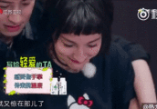 潘玮柏偷吻吴昕唇印! 环抱做饭甜到炸!