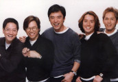 他是温拿五虎一员, 周星驰一口痰吐到他嘴里, 四年痛苦还巨债已经完全妥协