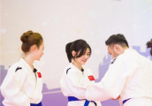 谁说一孕傻三年? 生了宝宝后的陈妍希智商、体力全在线!