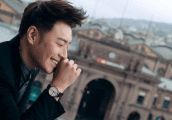 潘玮柏穿的鞋子比吴亦凡贵9倍, 千万壕表更是闪瞎眼, 能娶得起吴昕吗?