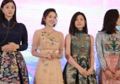《我们来了》站位引争议? 唐艺昕站C位, 宋茜都要靠一边, 今要大火