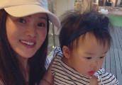 女儿被网友骂丑到可以辟邪