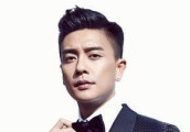 闯内地的TVB小生, 有颜值有演技却未能大火, 凭综艺才有起色