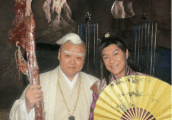 被周星驰发掘出道, 和陈浩民是黄金搭档, 如今41岁变这模样!