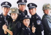 一部经典警匪剧走出的大明星们、他吸毒、她整容、双双自毁前途, 她成了大编剧