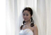 原来被娱乐圈称为“纯洁剩女”的她, 跟这么多男人拍过婚纱照