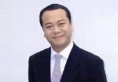 曾是荧幕一哥, 如今已经步入57岁