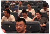 《战狼2》40亿大火 可是首映的时候却很冷清 明星只有寥寥几人