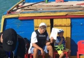 奶爸萌娃亮相，吴尊女儿被赞懂事，一个细节看出陈小春很顾家
