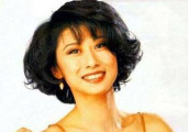 称为四大天后之一, 还是“银坛四靓”岁月是把杀猪刀!
