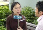 杨丽娟因追刘德华逼得老父亲跳海身亡，如今她花12年来赎罪