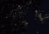 从卫星上看中日韩的夜景，网友：才明白三国之间的差距有多大