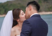 谁说奉子成婚没真爱？42岁陈展鹏升级成功，又一个女儿奴诞生！