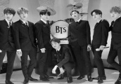 防弹少年团(BTS)所属公司企 业Big Hit，价值超过2兆2000亿韩元…