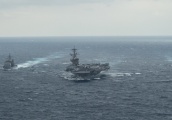 巩固同盟关系 美国新防长与日韩防长通话 罗斯福号航母进入西太